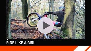 Coaching from British Trials Champ Sarah Bell #trials #dirtbike #girl