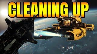 Salvaging Abandoned Ships Near Space Stations | Star Citizen 3.24