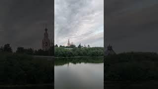 Прогулка по реке Вологда / вид на Спасо - Прилуцкий Дмитриев монастырь #Вологда #Россия #монастырь