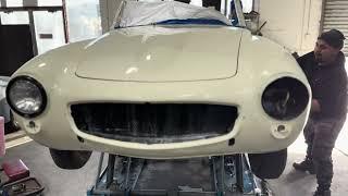 Perfecting the paint after color sanding with 2,000 grit sandpaper   Titan Car Restoration