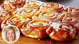 Professional Baker Teaches You How To Make CINNAMON BUNS!