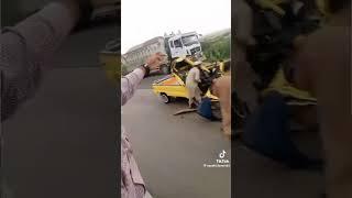 Khan Jan accident 