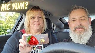 TRYING THE MCDONALDS STRAWBERRY AND CREME PIE