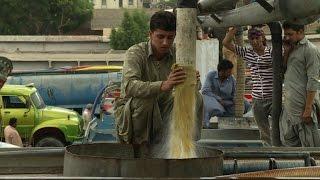 The 'water mafias' that suck Karachi dry