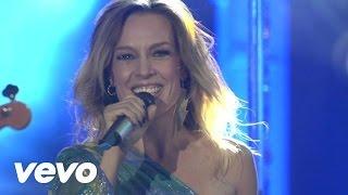 Fey - Me Haces Tanta Falta (Primera Fila [En Vivo])