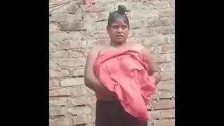 desy bhabhi bathing time personal vlog video full watching #bathing #viralvideo