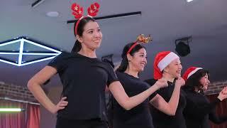 Новогодний флешмоб 2023 от Happy women dance club #happywomen #jinglebells #happynewyear #happy