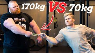 Strongman VS Rock Climber   -   Who has stronger grip?