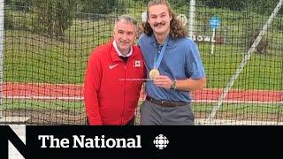 #TheMoment Canada's hammer throw champion got a golden welcome