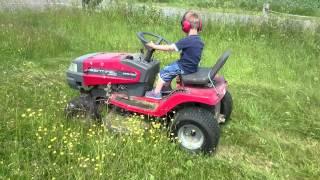 Emil and his traktor