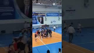 Voleybol Maçında Oluşan Gerginlik  #voleybol #volleyball #libero