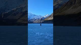 Hooker Valley Track's Glacier Lake: Nature's Masterpiece in Mount Cook New Zealand
