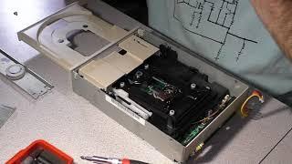 Here's Why My Apple CD300e External SCSI CD-ROM Drive DOES NOT WORK!