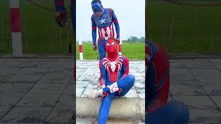 HULK tests Spider Man's legs | Marvel Toys