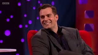 Henry Cavill, Tom Holland, Zendaya  y Gugu Mbatha-Raw hobbies en Graham Norton Show (subtitulado )