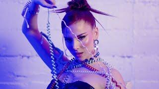 Chloe Jane - Addicted (Official Music Video)