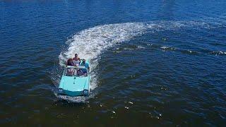 N.J. guy takes his amphibious car for a dip in Barnegat Bay