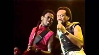 Earth Wind & Fire: THINKING OF YOU ((LIVE)) from Japan 1988