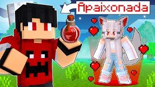 Dei a POÇÃO DO AMOR para uma GAROTA LOBO no Minecraft