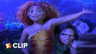 The Croods: A New Age Exclusive Movie Clip - Bee Venom (2020) | Fandango Family