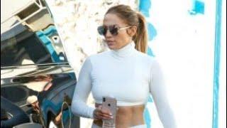 ÜNLÜ ŞARKICI JENNİFER LOPEZ, SPOR STİLİYLE MİAMİ'Yİ SALLADI!