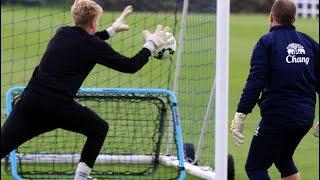 Crazy Catch at Everton FC | The Ultimate Rebound Net for Football