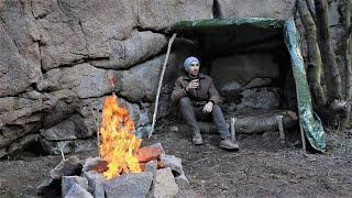 Bushcraft Camping Under a Rock, Overnight in a Tarp Shelter