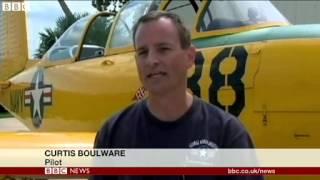 Vintage plane lands on Florida highway