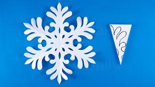 How to cut a traditional snowflake out of paper 