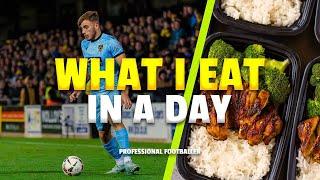 What I Eat In a Day As a Professional Footballer | In Season Meals