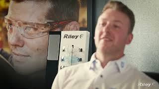 Golf Professional Max Penny's Visit to Globus Group to Discuss Riley Eyewear