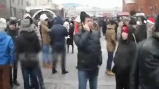 Rossiyada muxojirlar. Rus qiz hayron bu haqiqatda Moskvami