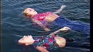 Shawna and Robyn Wetlook