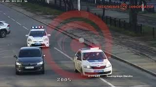 Відео моменту погоні: у Дніпрі жінка на Citroen втікала від поліції через усе місто