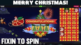  HO! HO! HO! Santa's Stacking up the WINS!  Chumba Casino