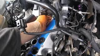 How to remove the valve cover VW Crafter 2 5/Как снять крышку клапанов VW Crafter 2 5