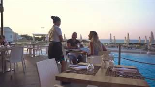 Pernera Beach Hotel: Restaurants