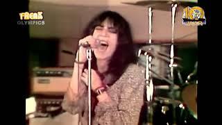 Patti Smith - Because The Night  (1978)