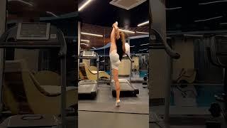 Leg Stretch Easy Split Flexibility Yoga Flow #shorts #yogaexercise #yoga