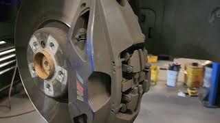 BMW X7 X5 550 750 850 M PACKAGE FRONT BRAKE ROTORS & PADS HOW TO SERVICE CHANGE REPLACE PROCEDURE