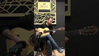 Caner Akbal played 22/06 Fretless Guitar.