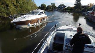 Boating on the Non-Tidal River Thames