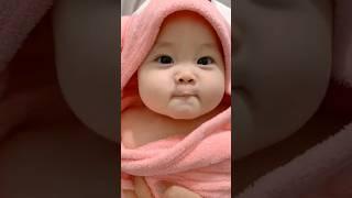 Xin vía bé gái dễ thương  Follow us #babycute #love #baby #cute #dulihouse Nguồn: sưu tầm