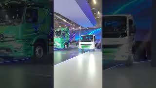 Mercedes-Benz apresenta dois modelos elétricos para o Brasil: eActros e o eCanter. Testes em 2025