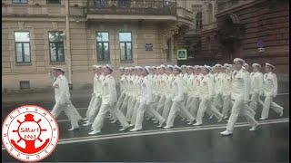 Как маршируют военные моряки.Парад под дождем. How the military marches SMart1961.