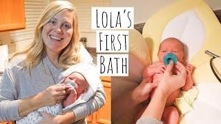 BABY’S FIRST BATH | THIS DIDN’T GO WELL...