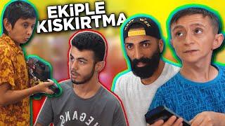 MAMİ ve SİNAN İLE YOUTUBERİN EVİNE BASKIN YAPTIK !