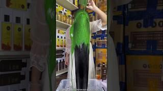 Aunty applied all the shampoo and oil on her hair #shortvideo @FAHIMKHANARMAN577