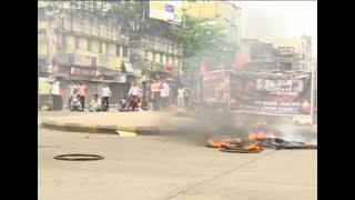 West Bengal: Arson and violence breaks out at BJP Rally in Kolkata
