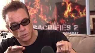 Jean-Claude Van Damme en entrevue pour RDS